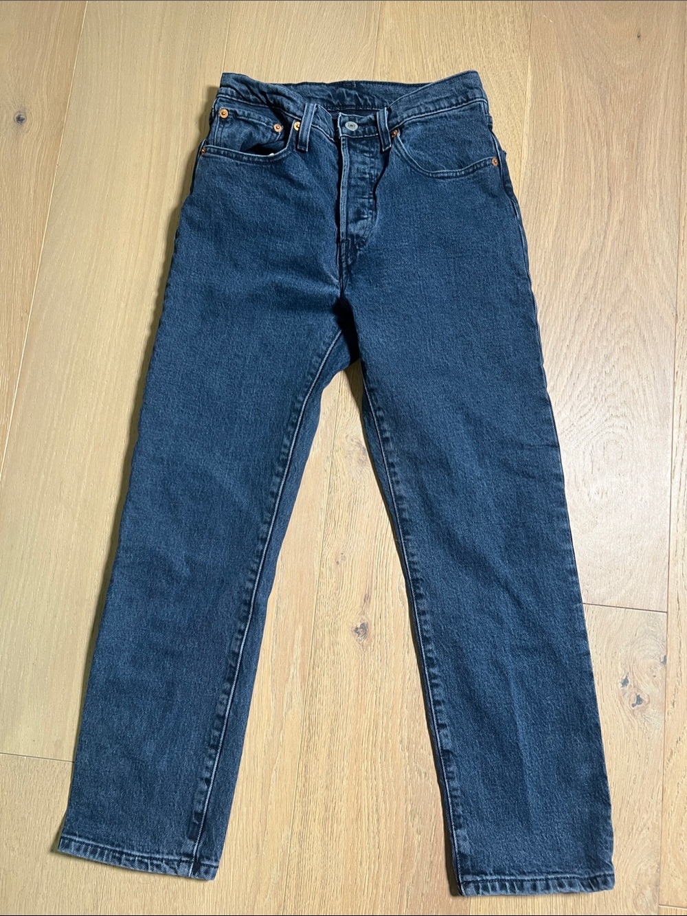 Women’s Levi’s 501 Dark Cropped Jeans